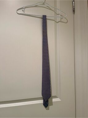 Hermes Navy Silk Tie with Small Pink Motif